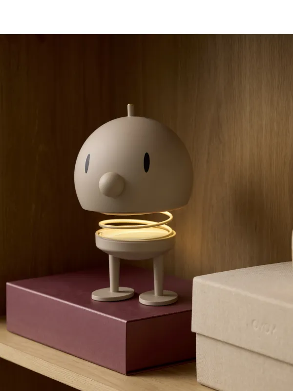 Produkt Hoptimist 2 in 1 lampe og højttaler str. XL i latte, Bumble Billede